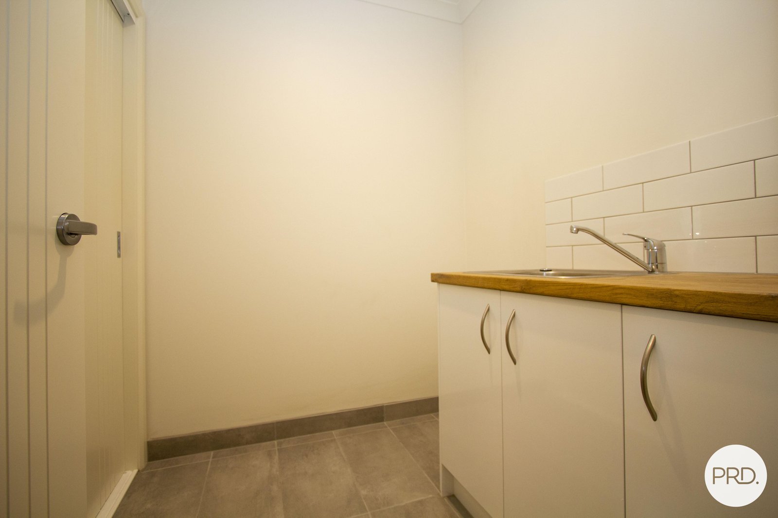 1015a & 1015b Lydiard Street North BALLARAT NORTH 11