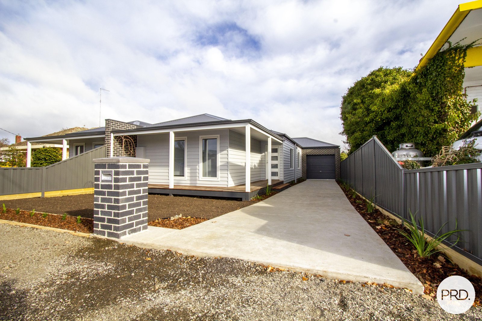 1015a & 1015b Lydiard Street North BALLARAT NORTH 21