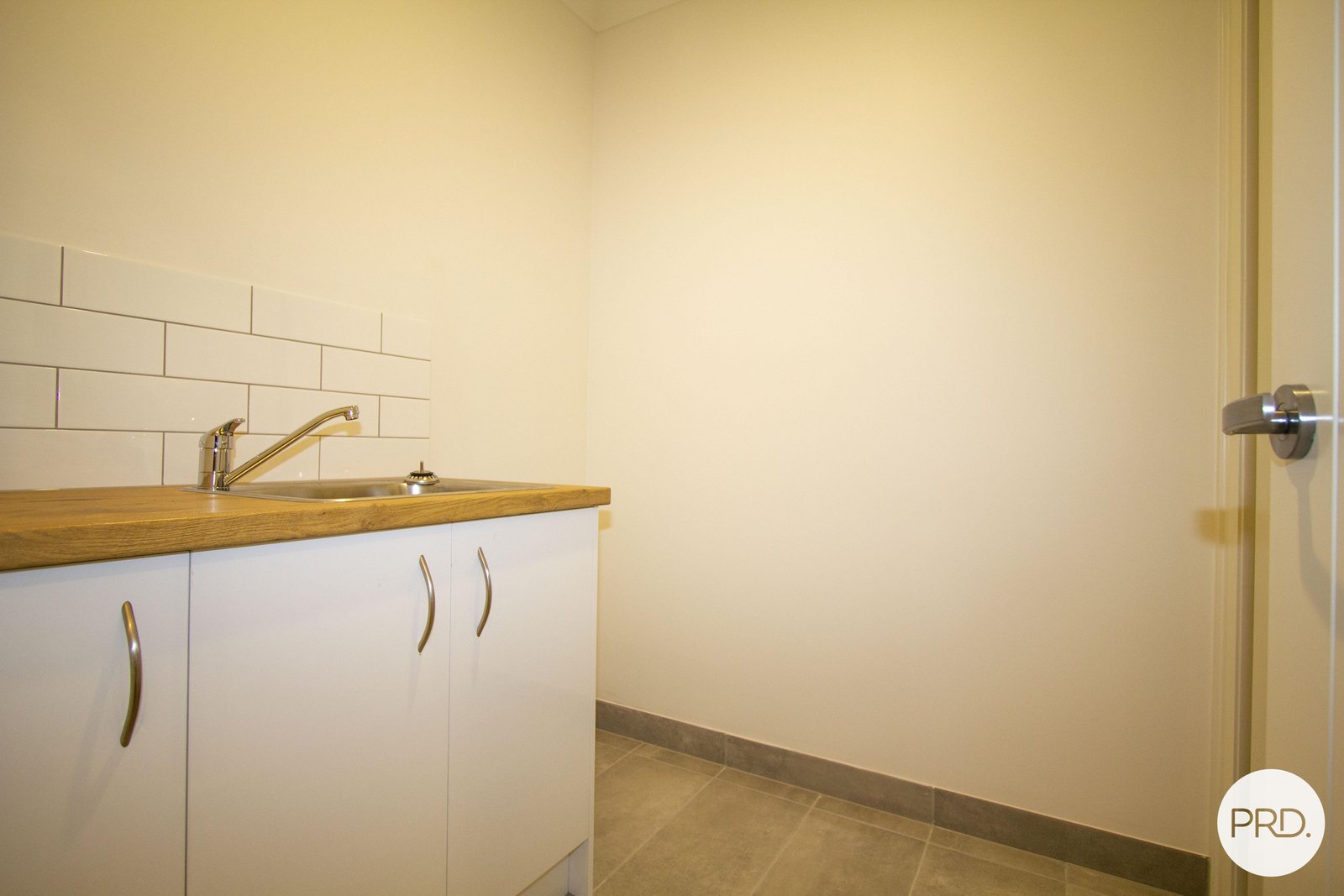 1015a & 1015b Lydiard Street North BALLARAT NORTH 31