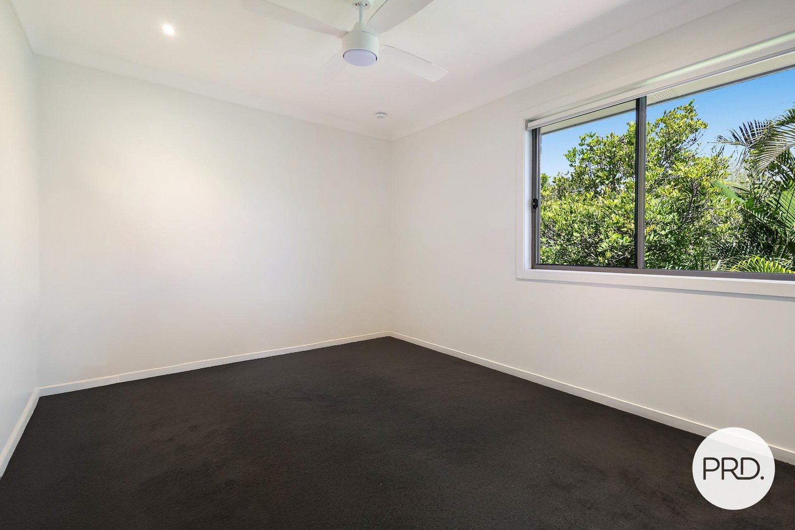 10/16-18 Geoff Wolter Drive West  MOLENDINAR 6