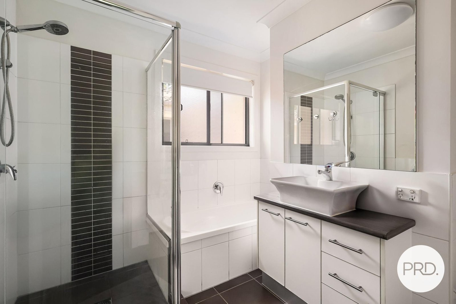 10/16-18 Geoff Wolter Drive West  MOLENDINAR 9