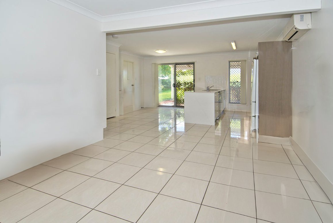 101/6-44 Clearwater Street BETHANIA 2