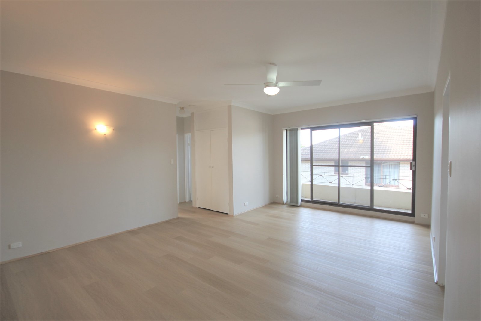 10/16 Jubilee Avenue CARLTON 2