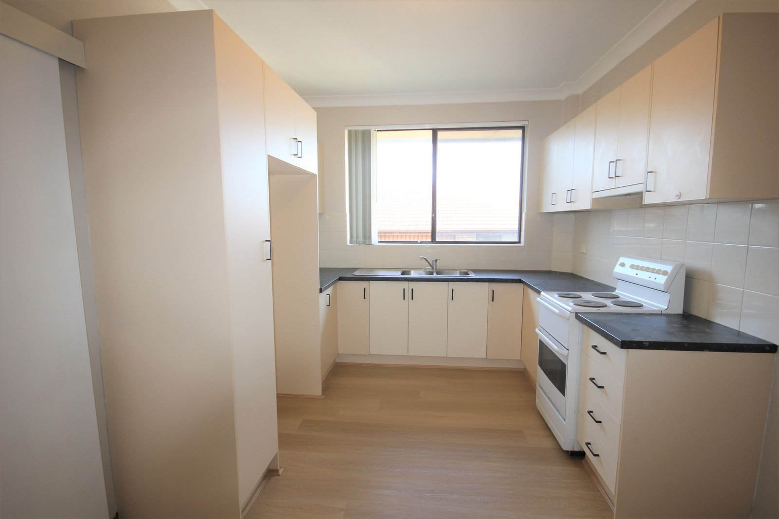 10/16 Jubilee Avenue CARLTON 4