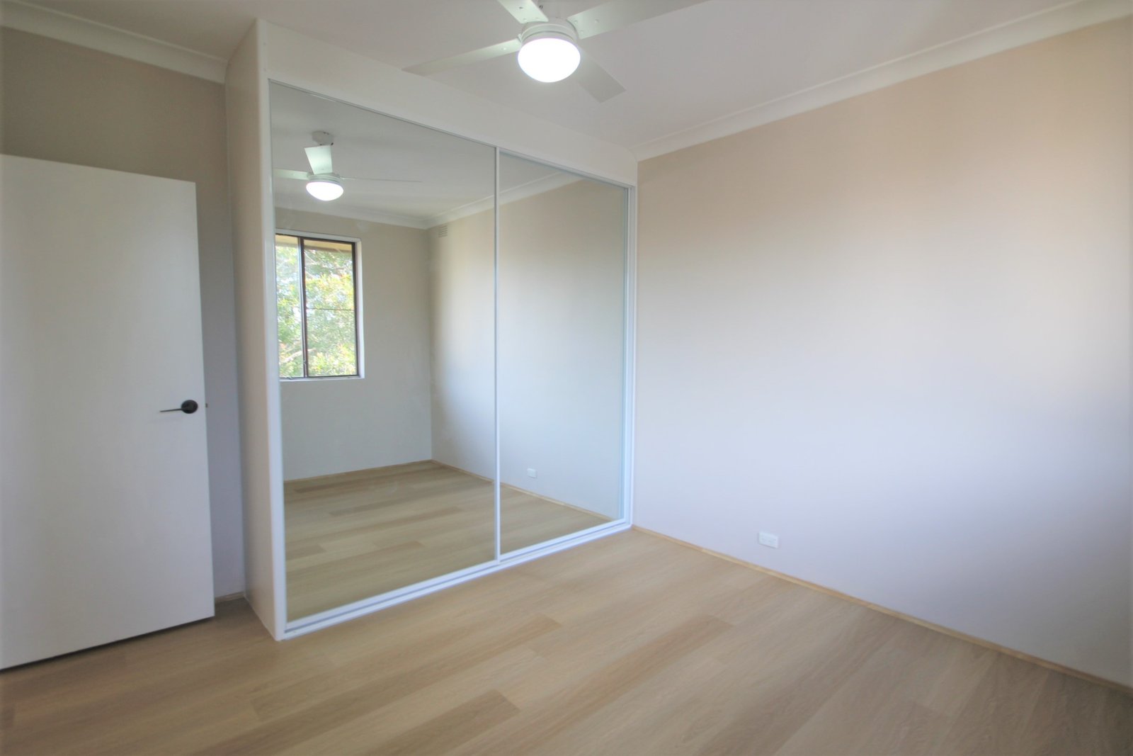 10/16 Jubilee Avenue CARLTON 7