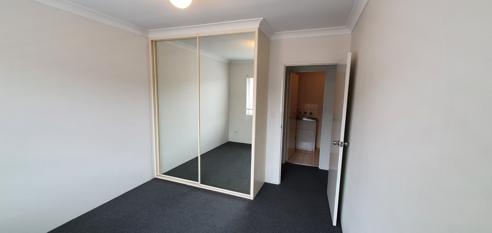 10/16 Letitia Street OATLEY 5