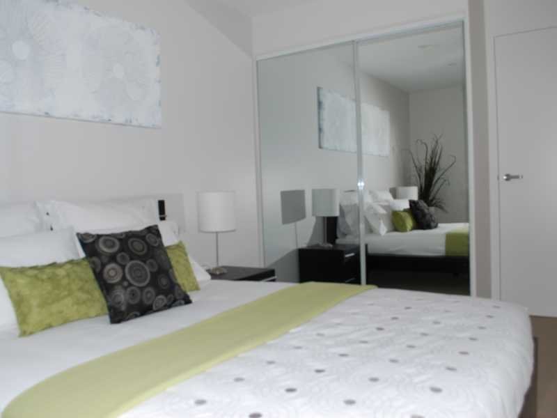 10/166 Bathurst Street HOBART 4