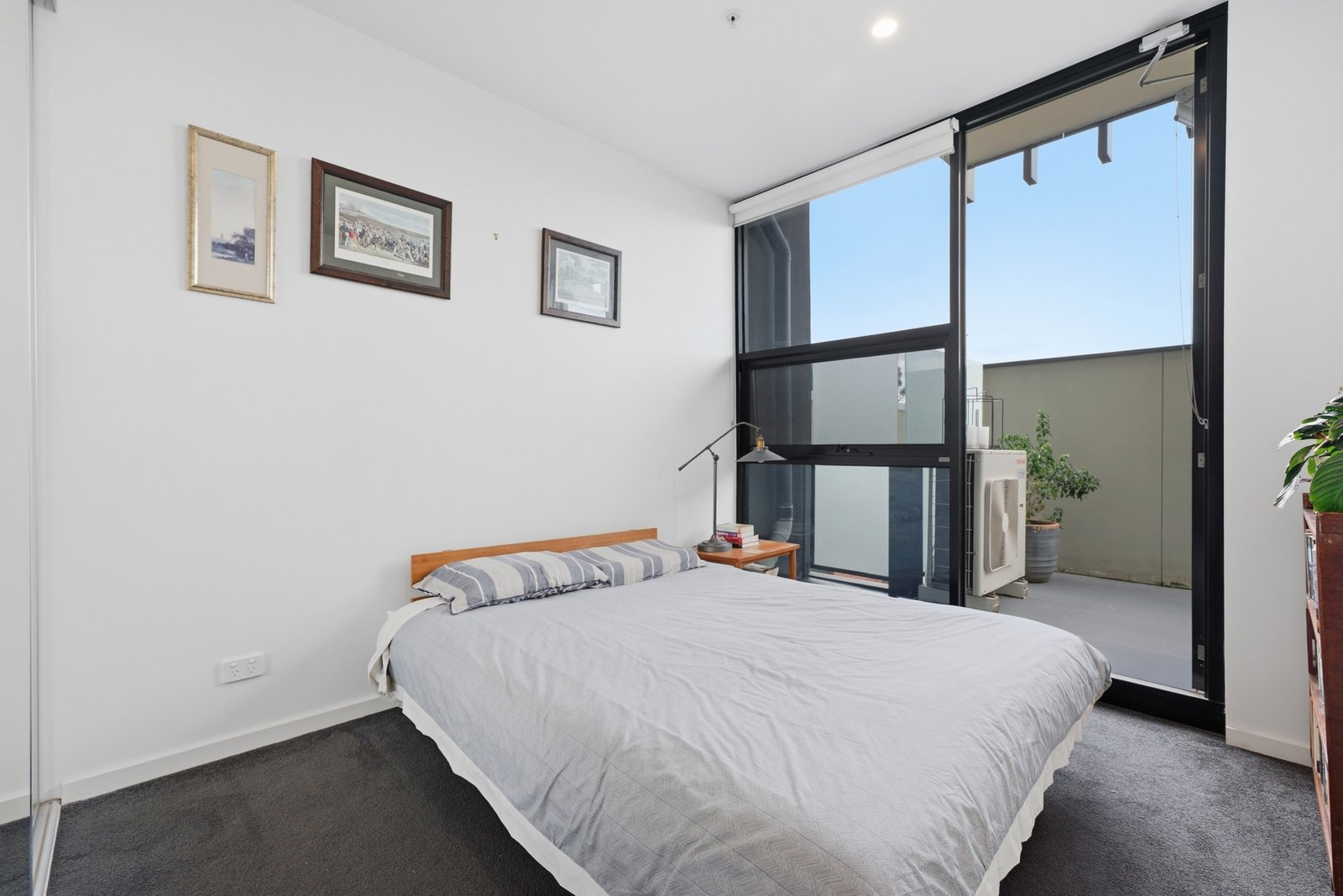 Gallery: 101/687 Glen Huntly Road