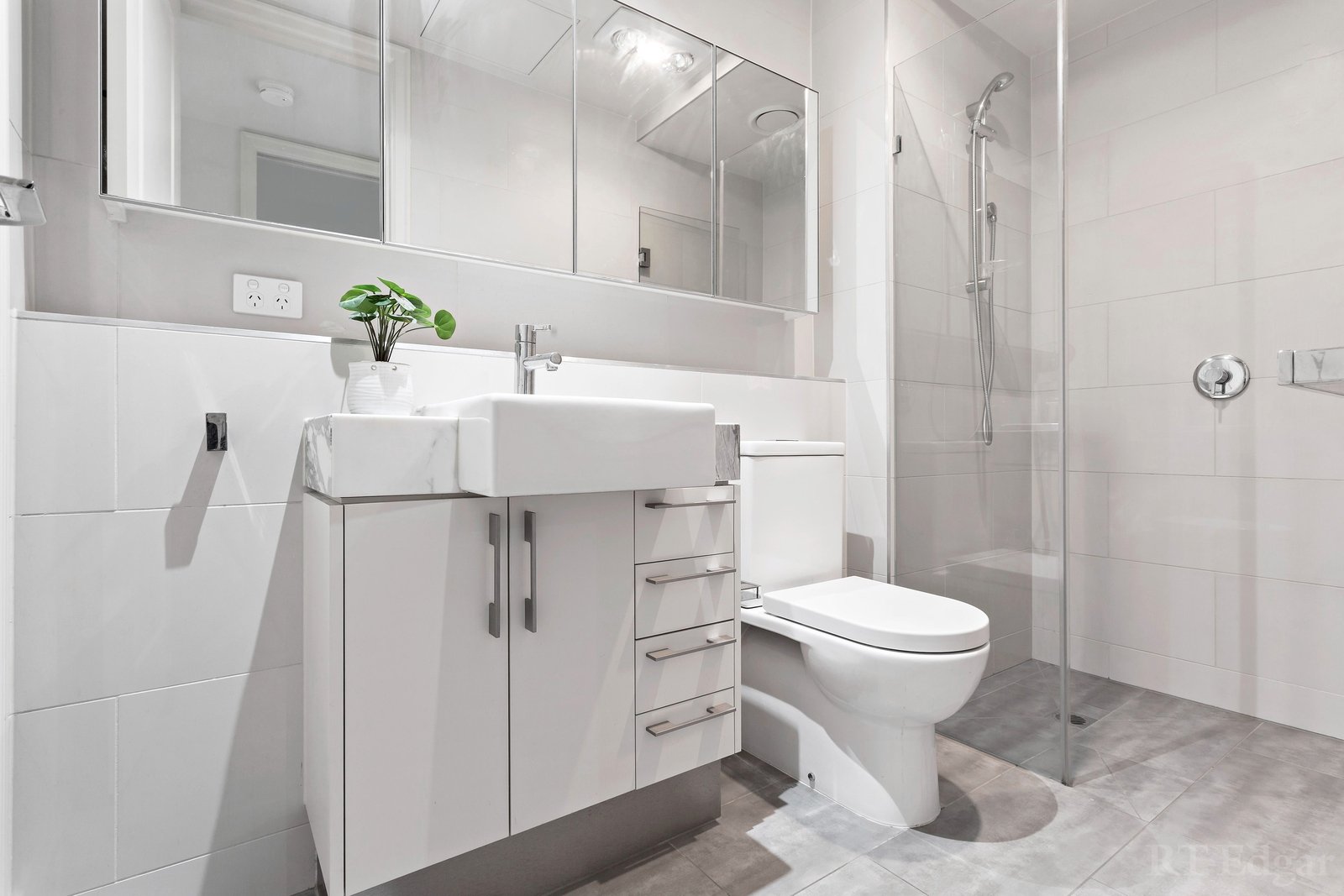 Real Estate and Property in 101/7 Berkeley Street, Doncaster, VIC