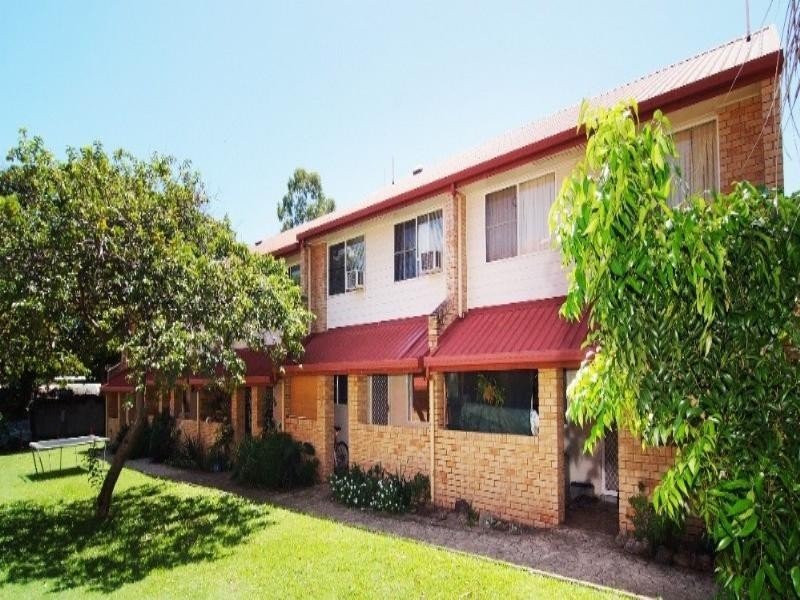 10/171 Shute Harbour Road CANNONVALE 1