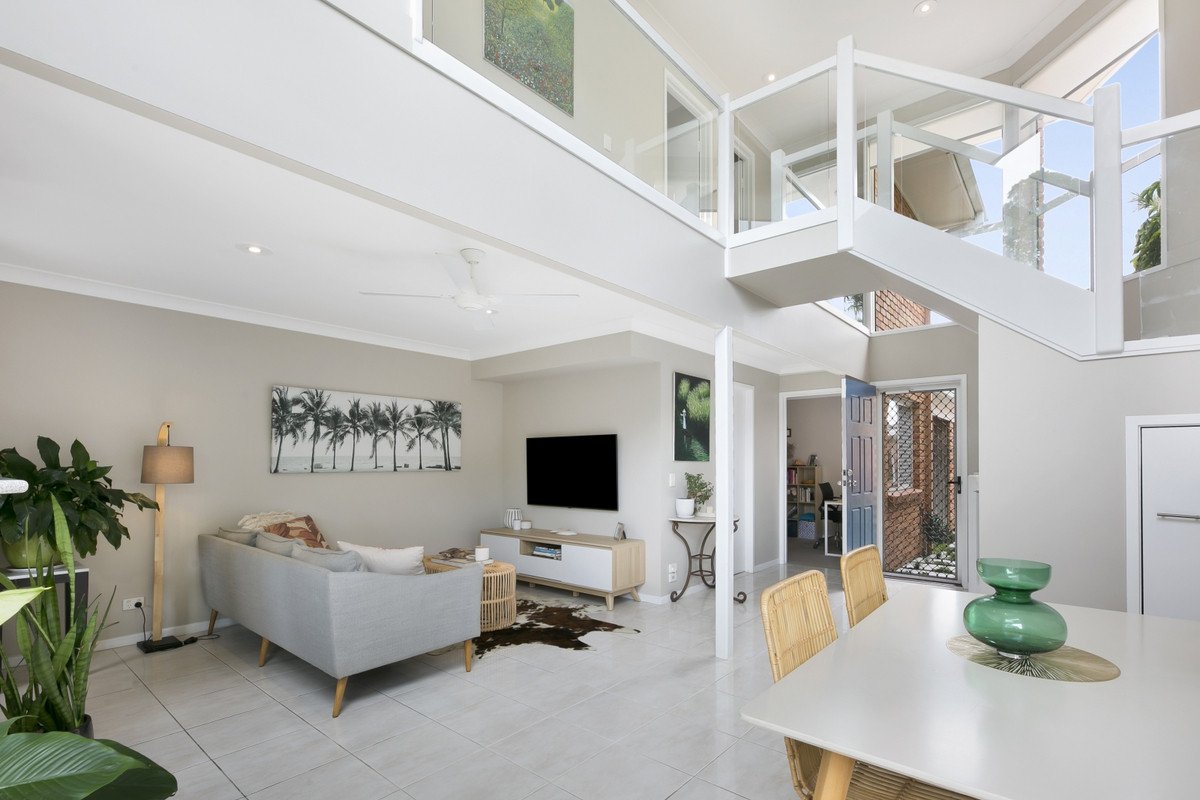 10/173 Barrier Reef Drive Mermaid Waters 12