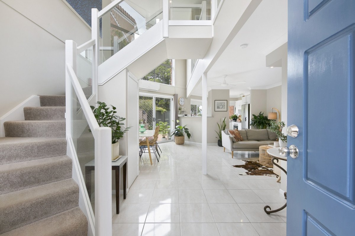 10/173 Barrier Reef Drive Mermaid Waters 2