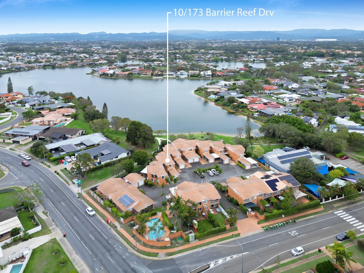 10/173 Barrier Reef Drive Mermaid Waters 28