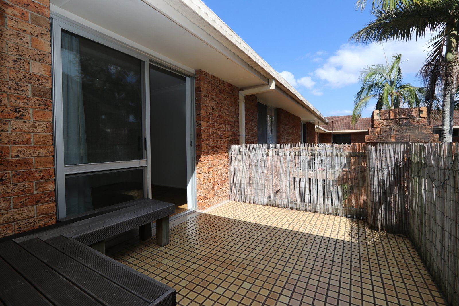 10/175 Muir Street LABRADOR 6