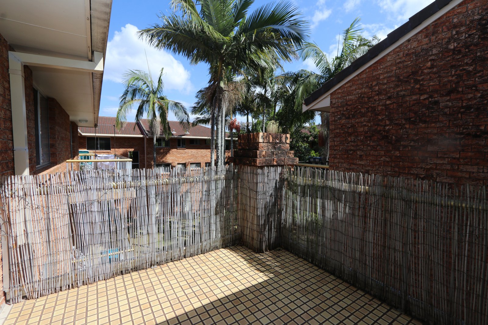 10/175 Muir Street LABRADOR 11