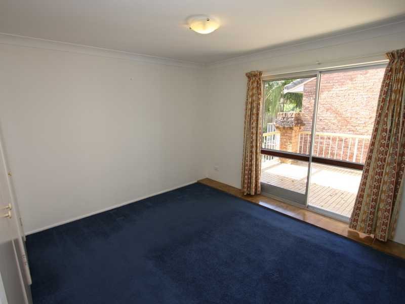 10/175 Muir Street LABRADOR 6