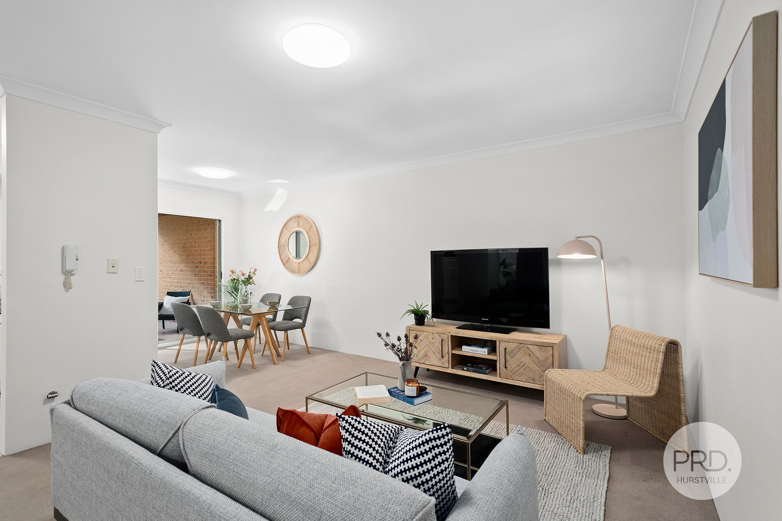10/18-22 West Street HURSTVILLE 2
