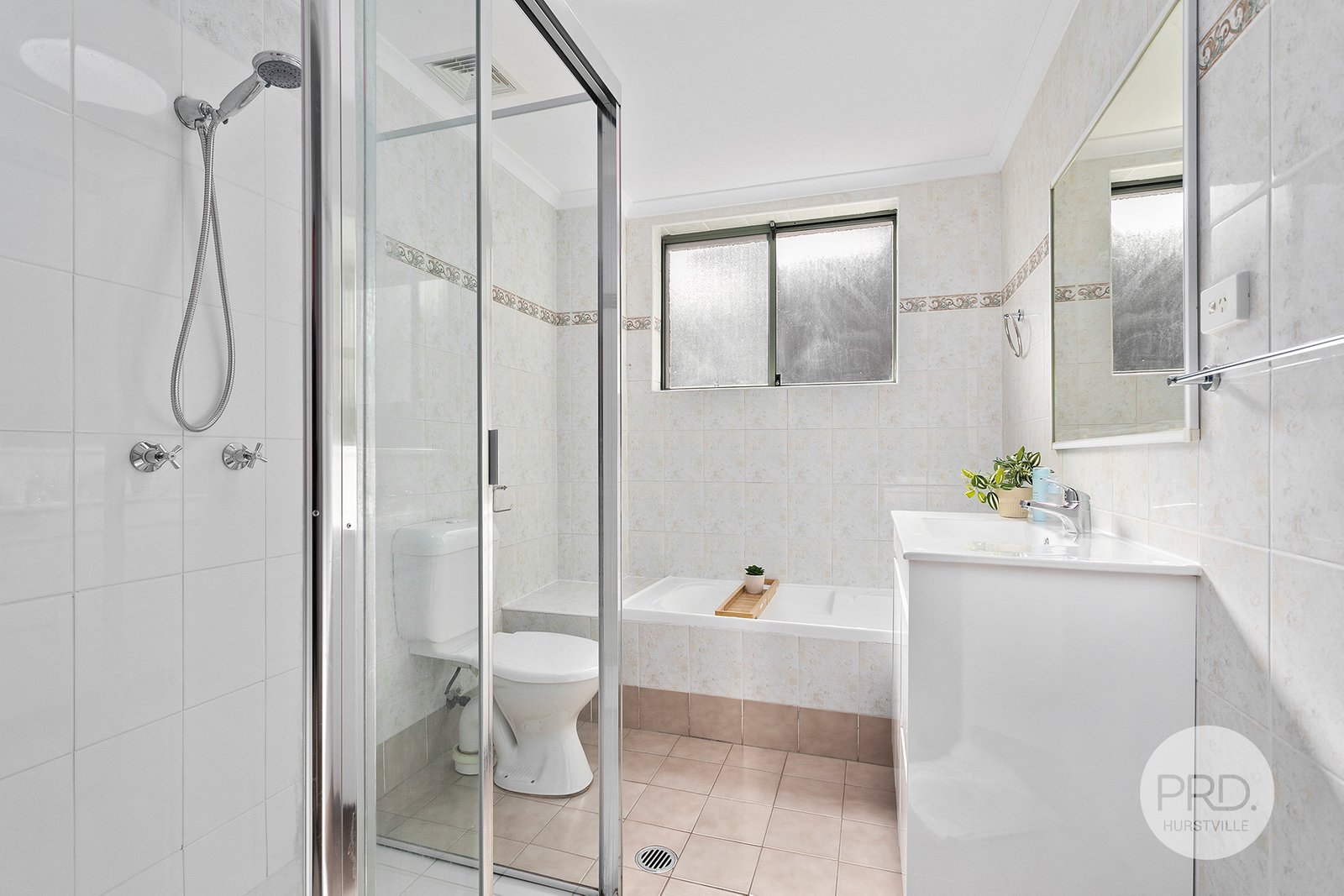 10/18-22 West Street HURSTVILLE 6