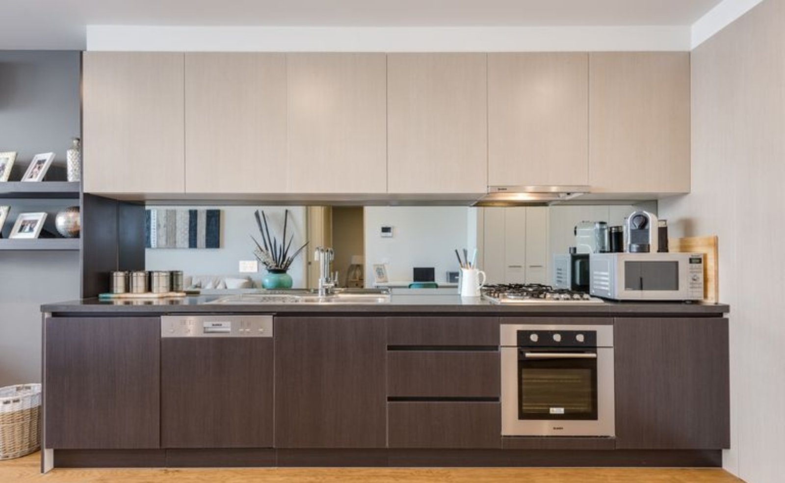 Gallery: 101/81 Warrigal Road