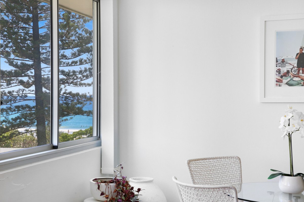 10/182 The Esplanade Burleigh Heads 8