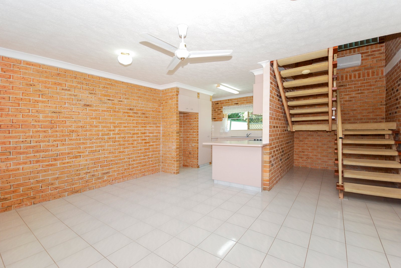 10/183 Kennedy Drive TWEED HEADS WEST 2