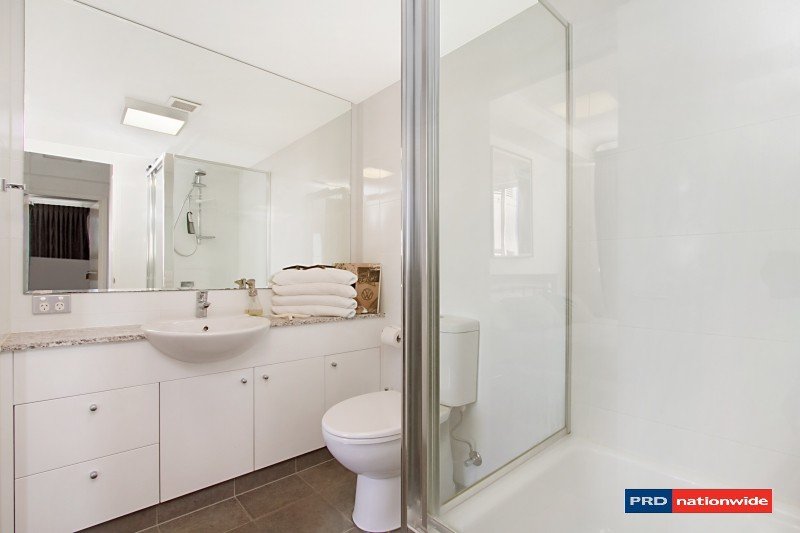 10/186 The Esplanade BURLEIGH HEADS 7