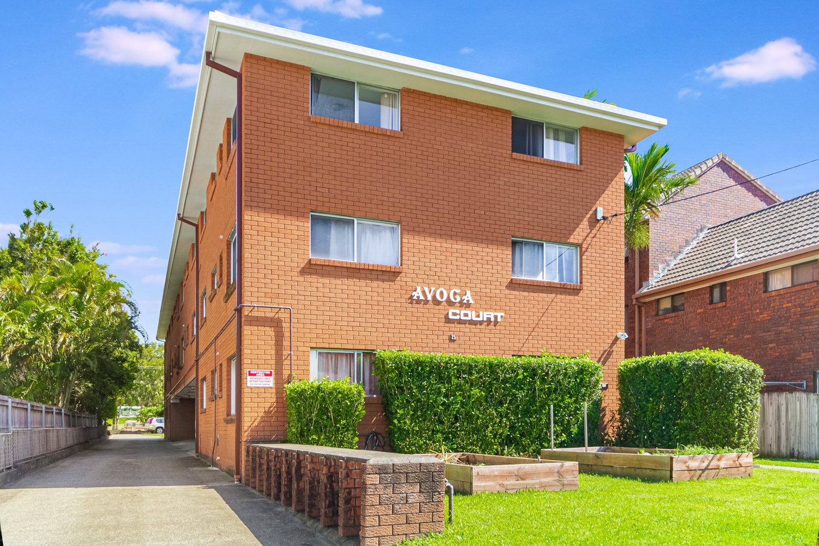 10/19 Boyd Street TWEED HEADS 2