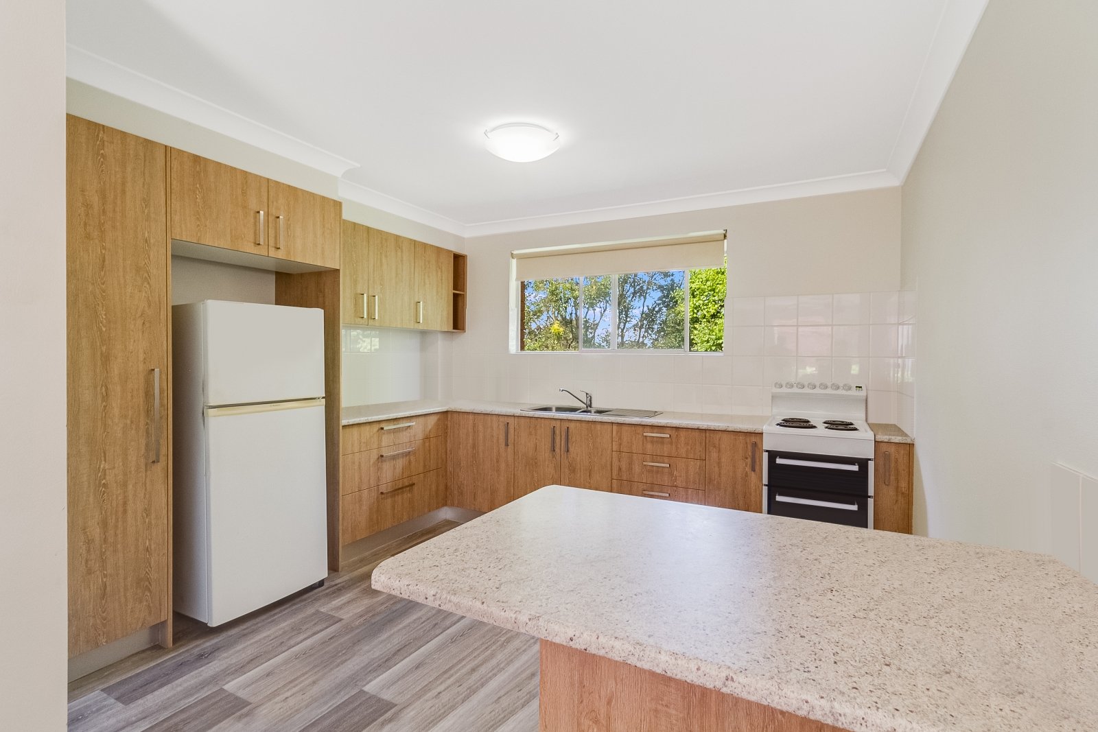10/19 Boyd Street TWEED HEADS 3