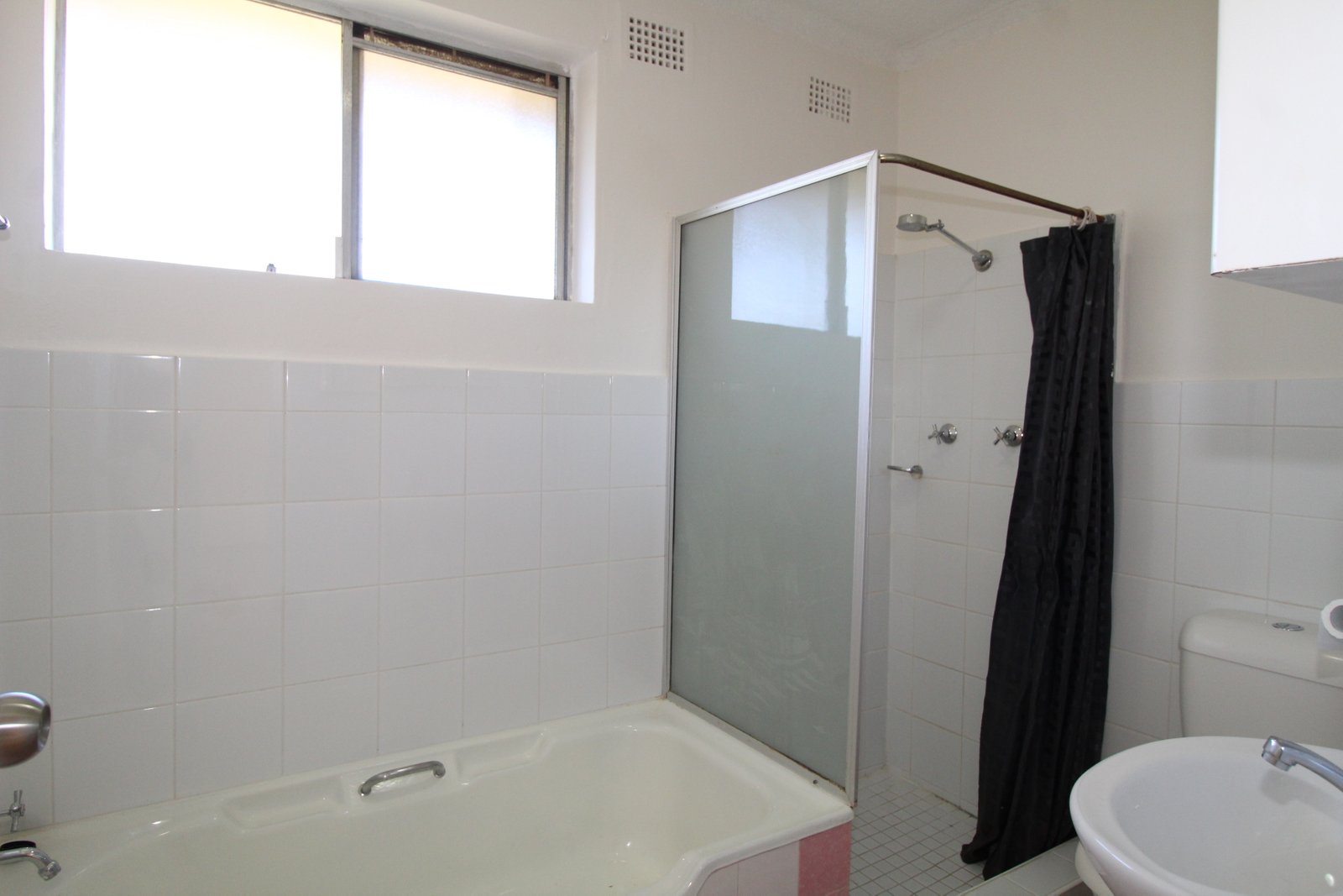 10/192 Victoria Road PUNCHBOWL 8
