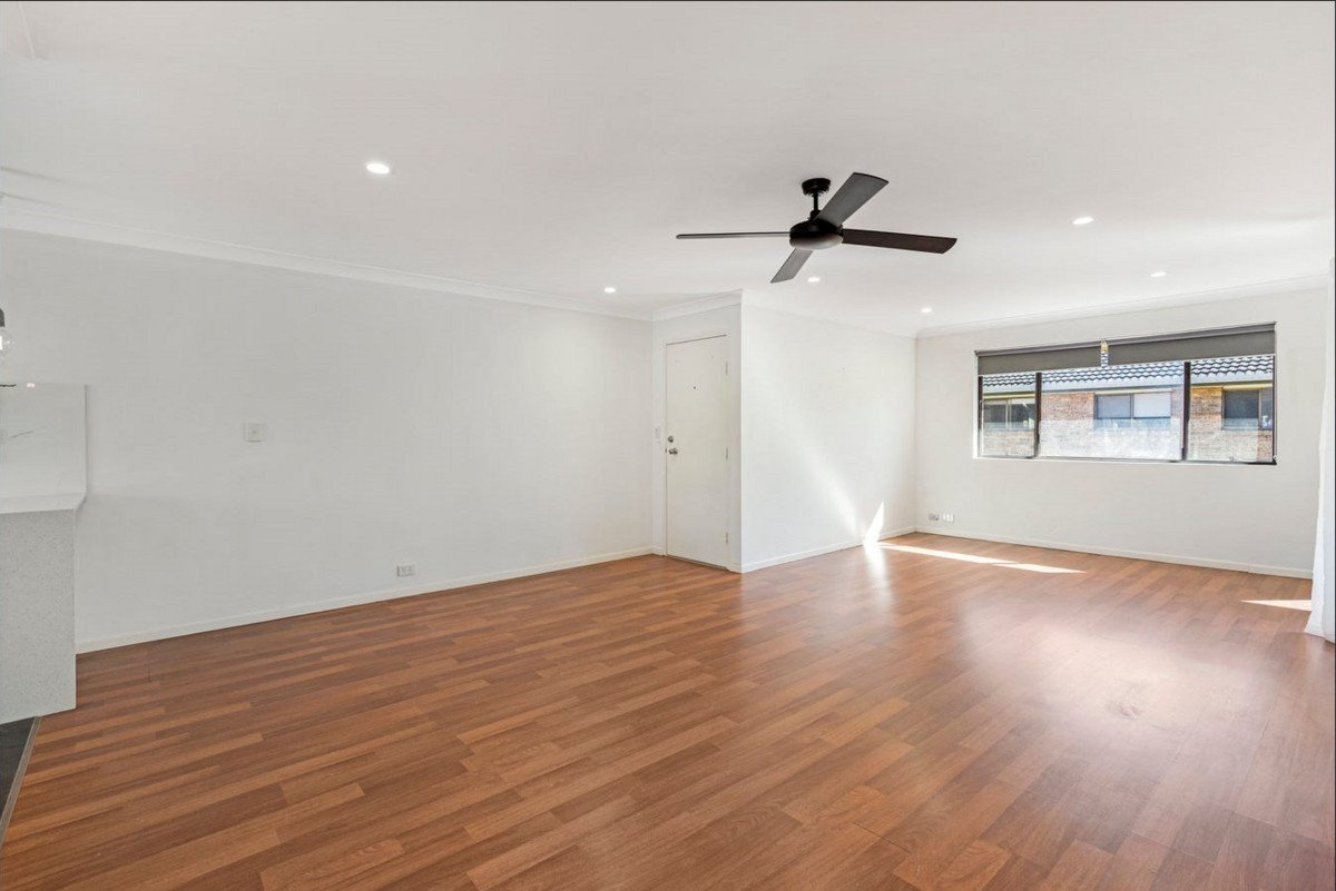 10/1931 Gold Coast Higway  Burleigh Heads 3