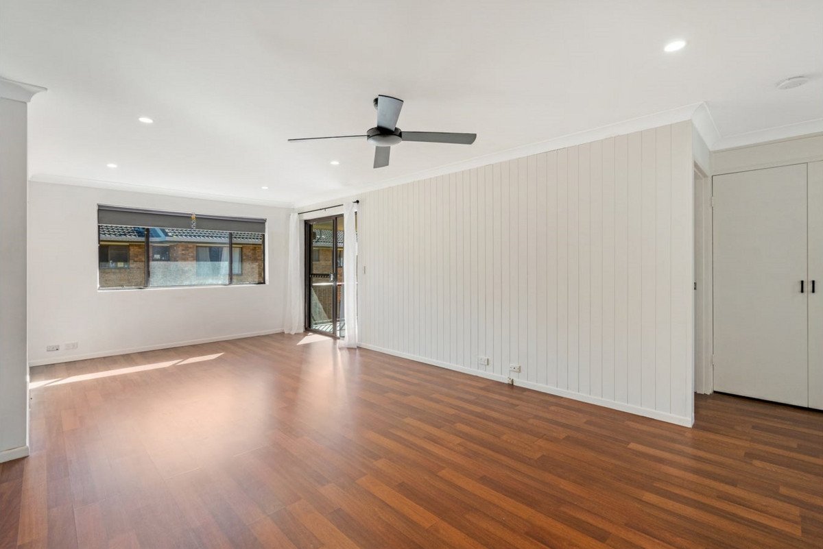 10/1931 Gold Coast Higway  Burleigh Heads 4