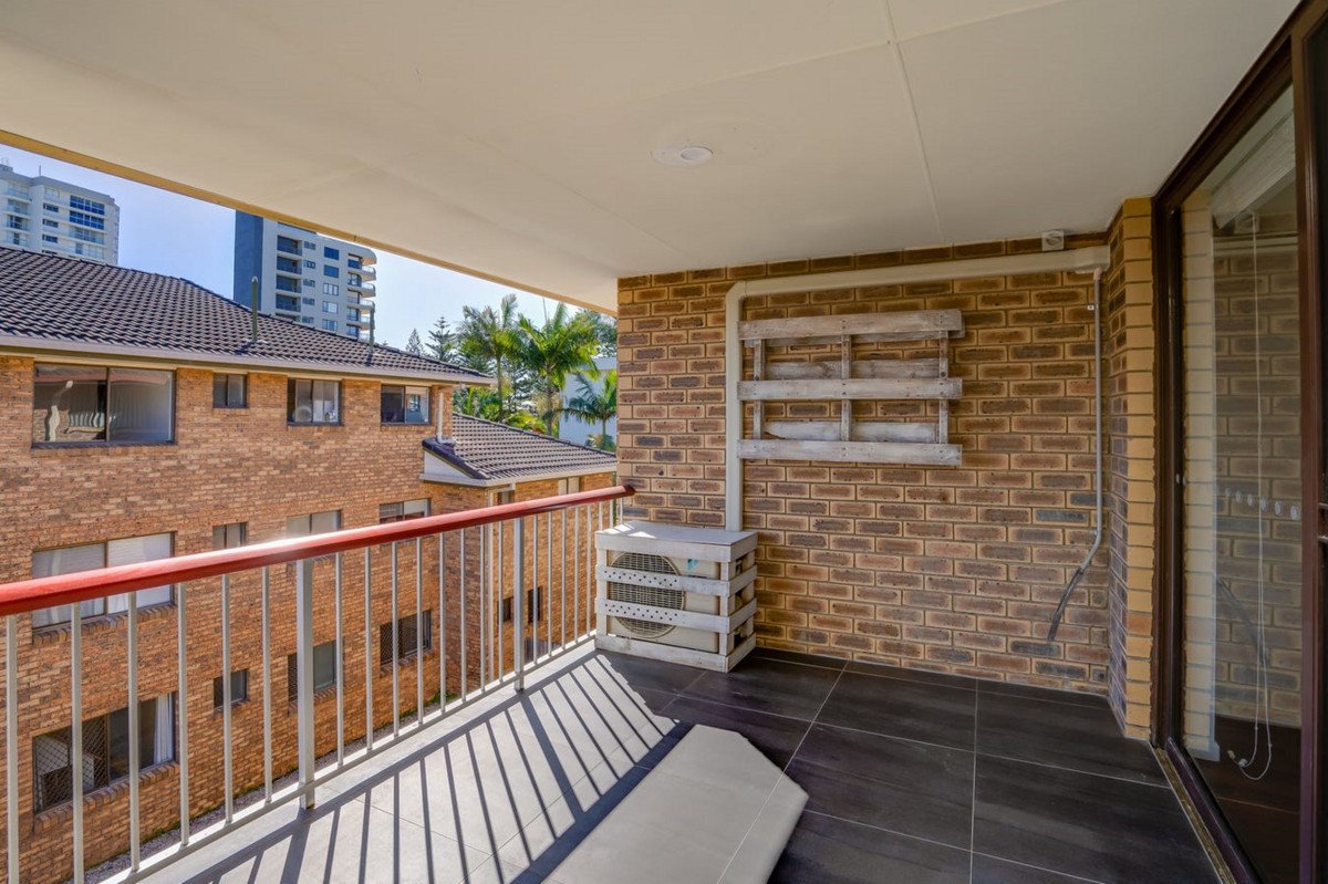 10/1931 Gold Coast Higway  Burleigh Heads 8