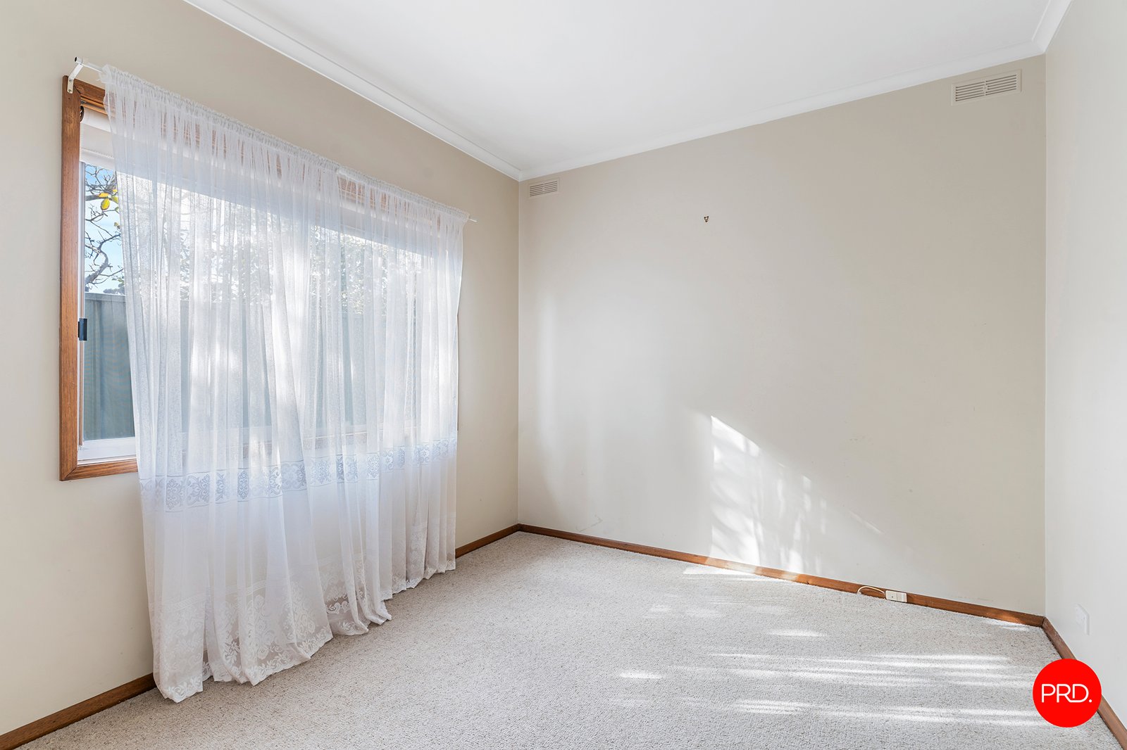 101A St Aidans Road KENNINGTON 9