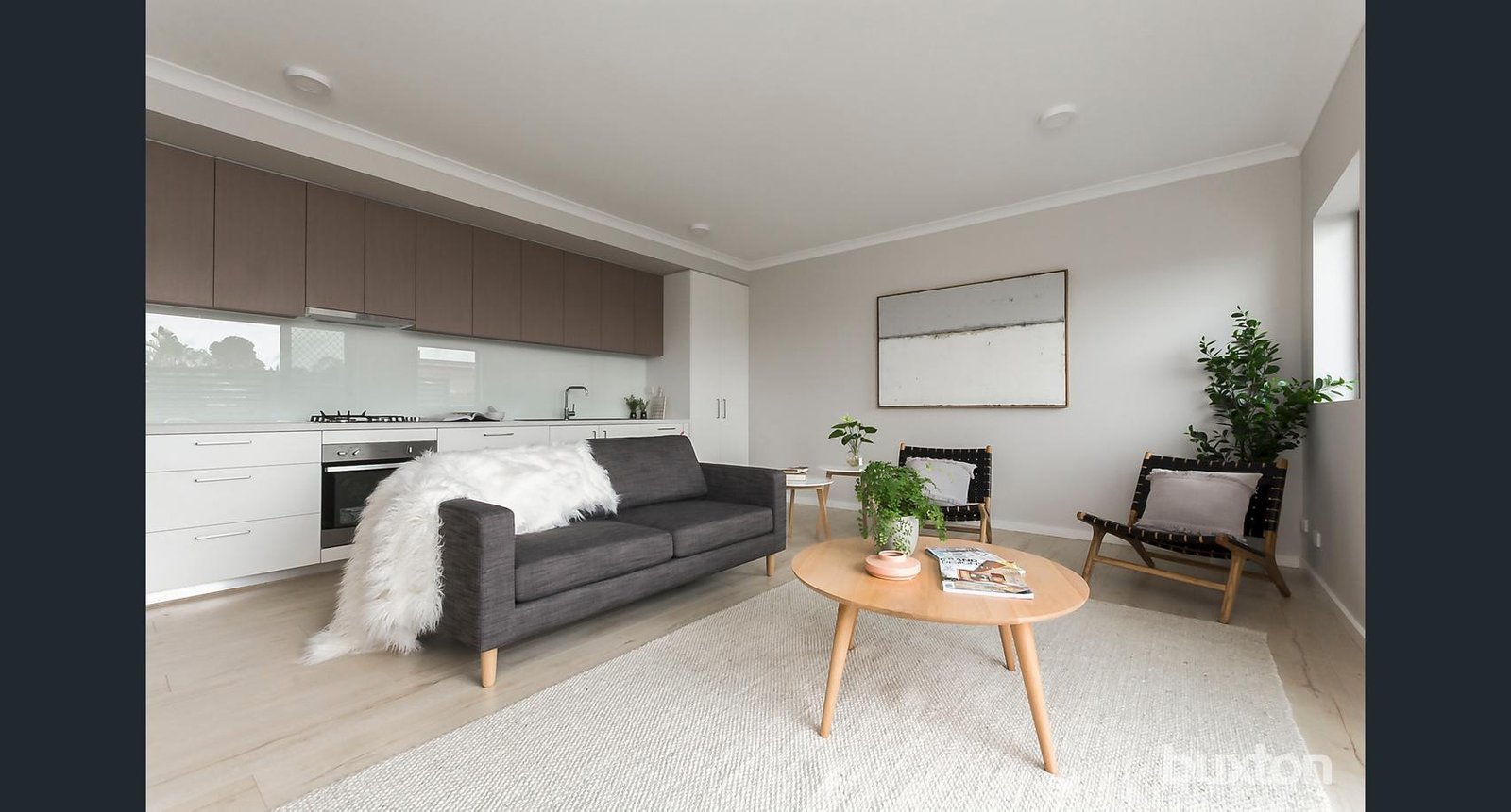 Gallery: 10/1B Victoria Street