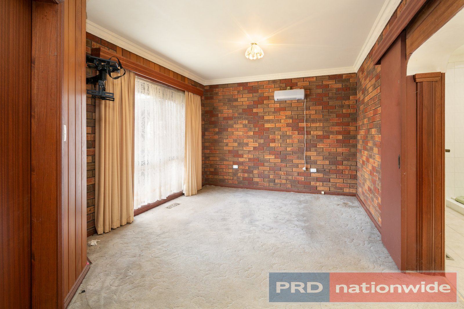 102-104 Church Street LEARMONTH 5