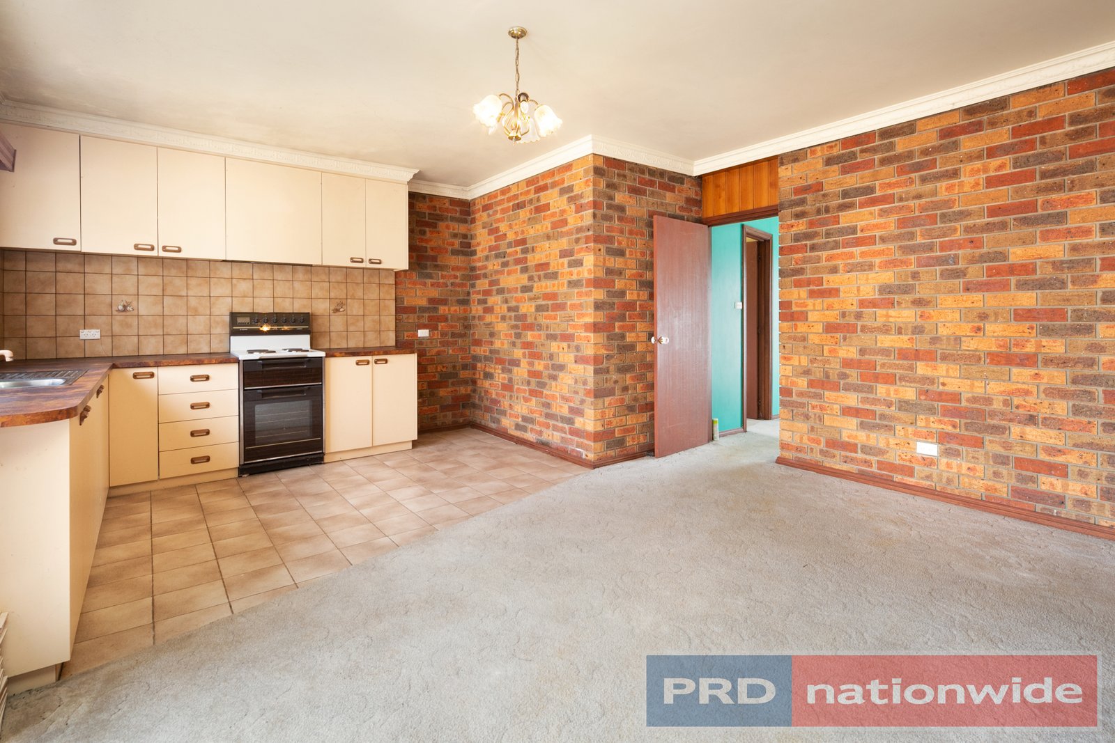 102-104 Church Street LEARMONTH 7