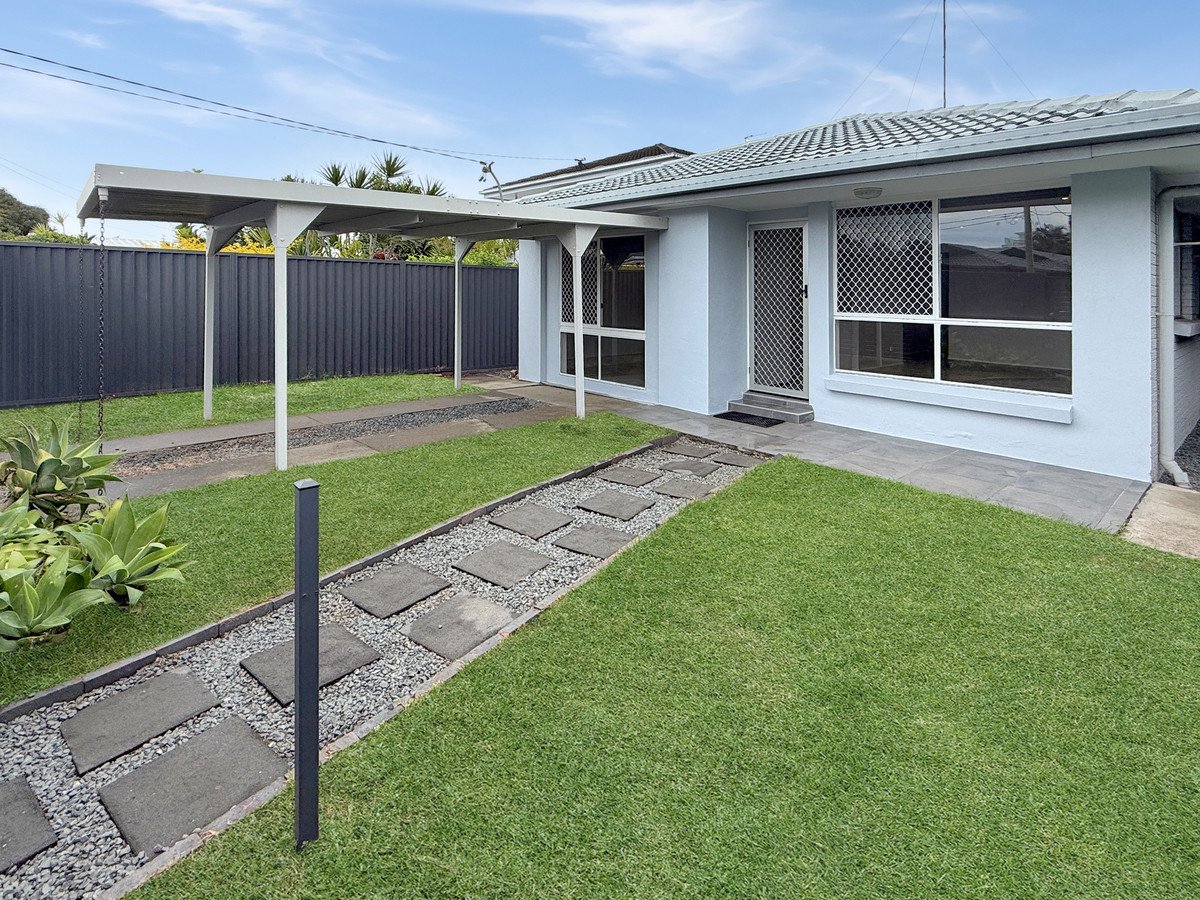 102 Albion Avenue MIAMI 1