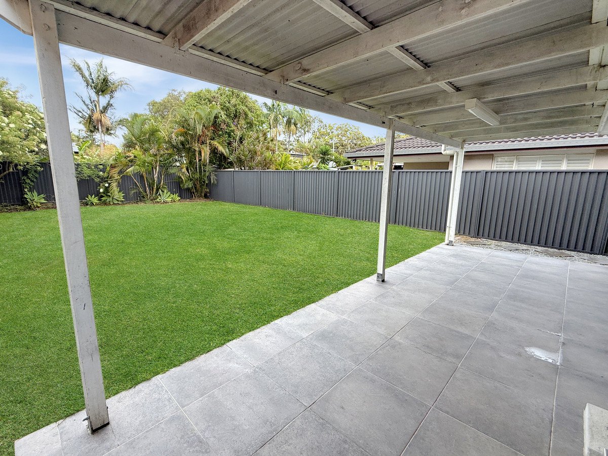 102 Albion Avenue MIAMI 13