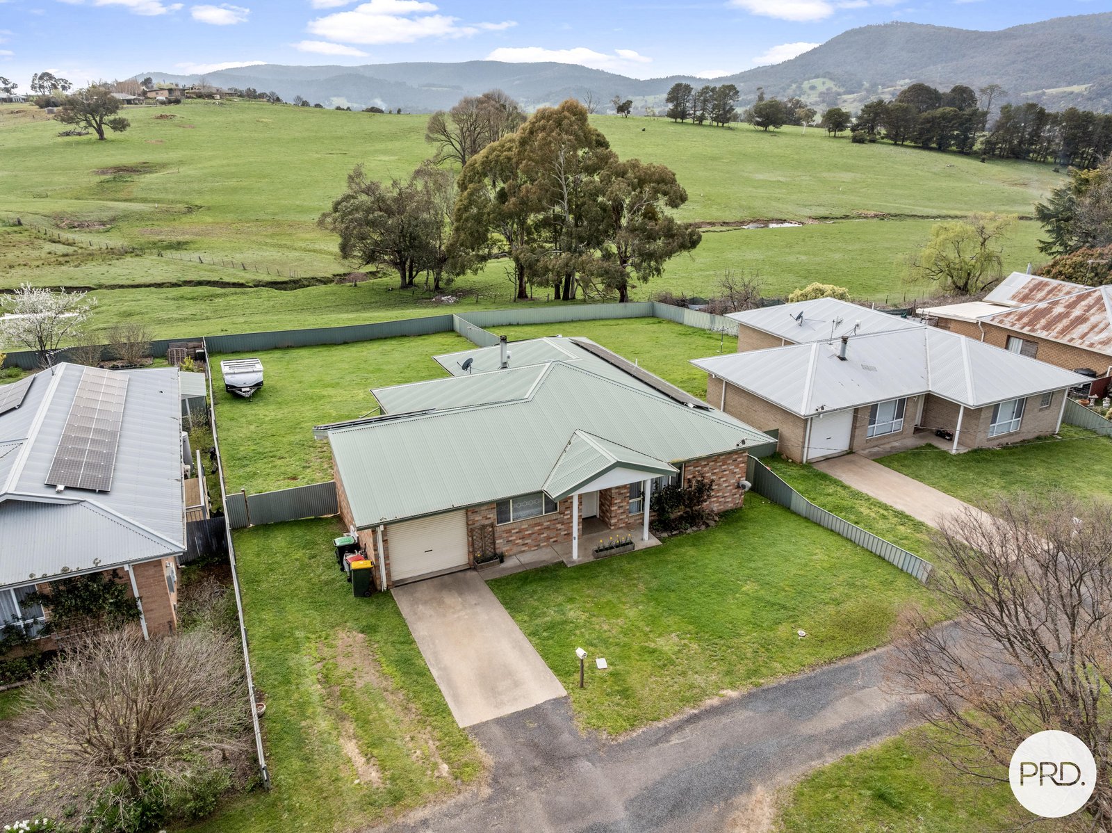 102 Albury Street TUMBARUMBA 3