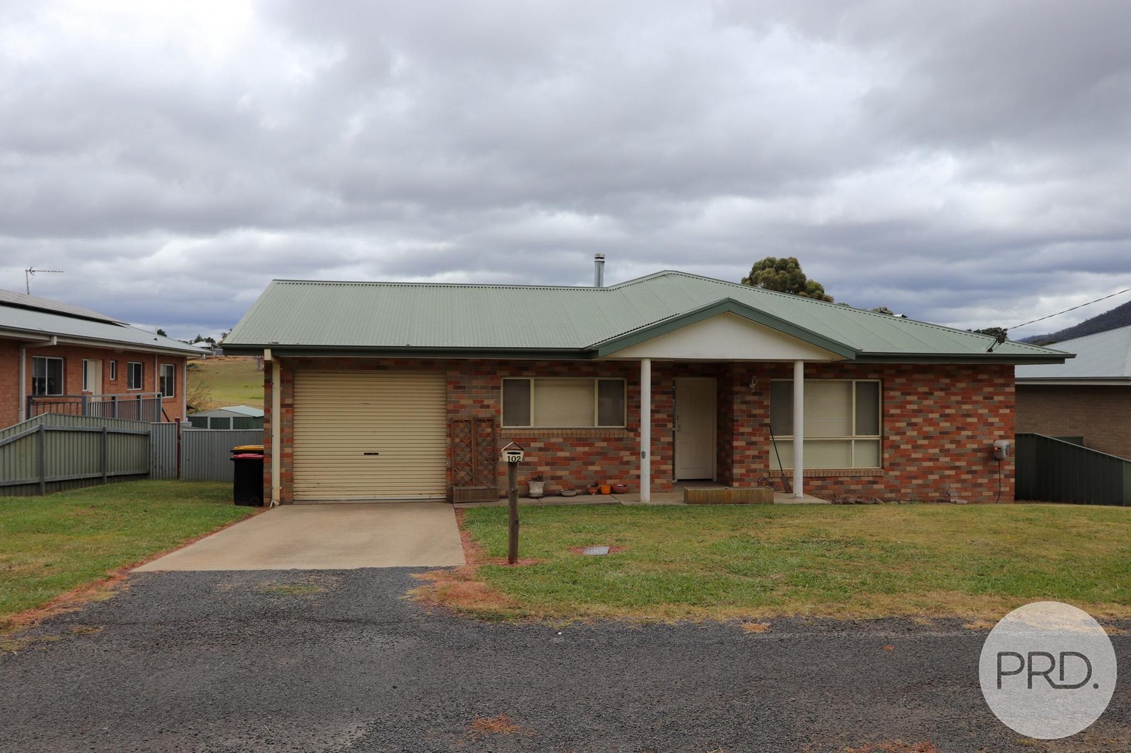 102 Albury Street TUMBARUMBA 1