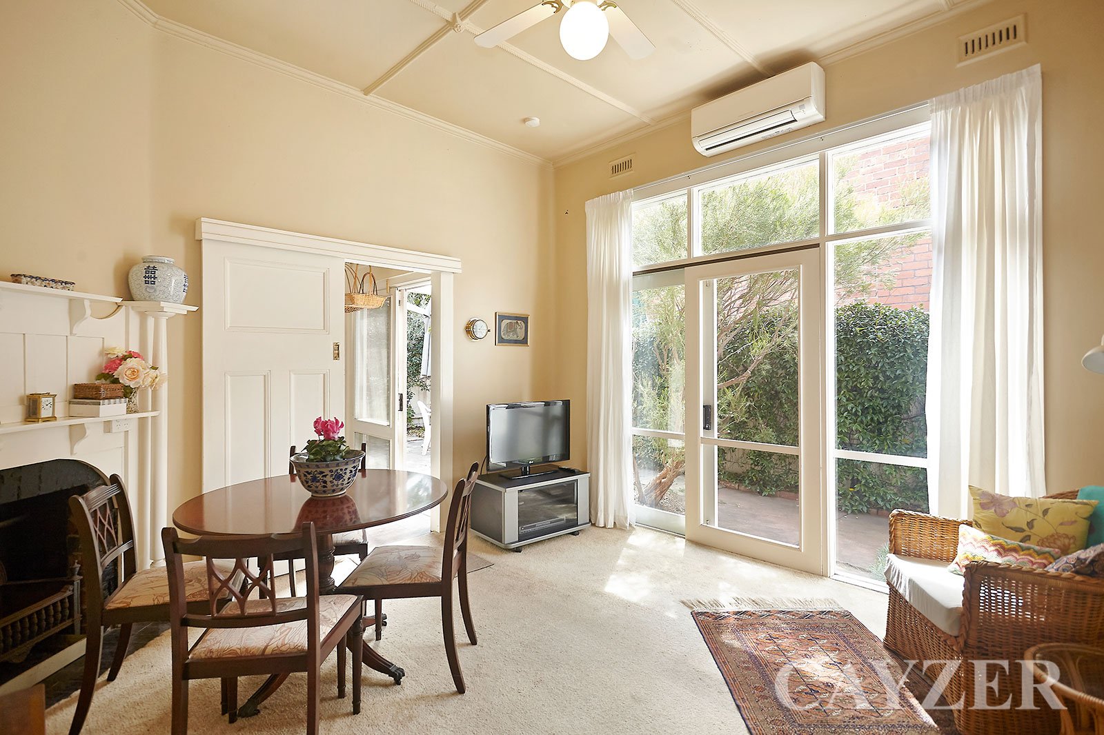 Gallery: 102 Armstrong Street