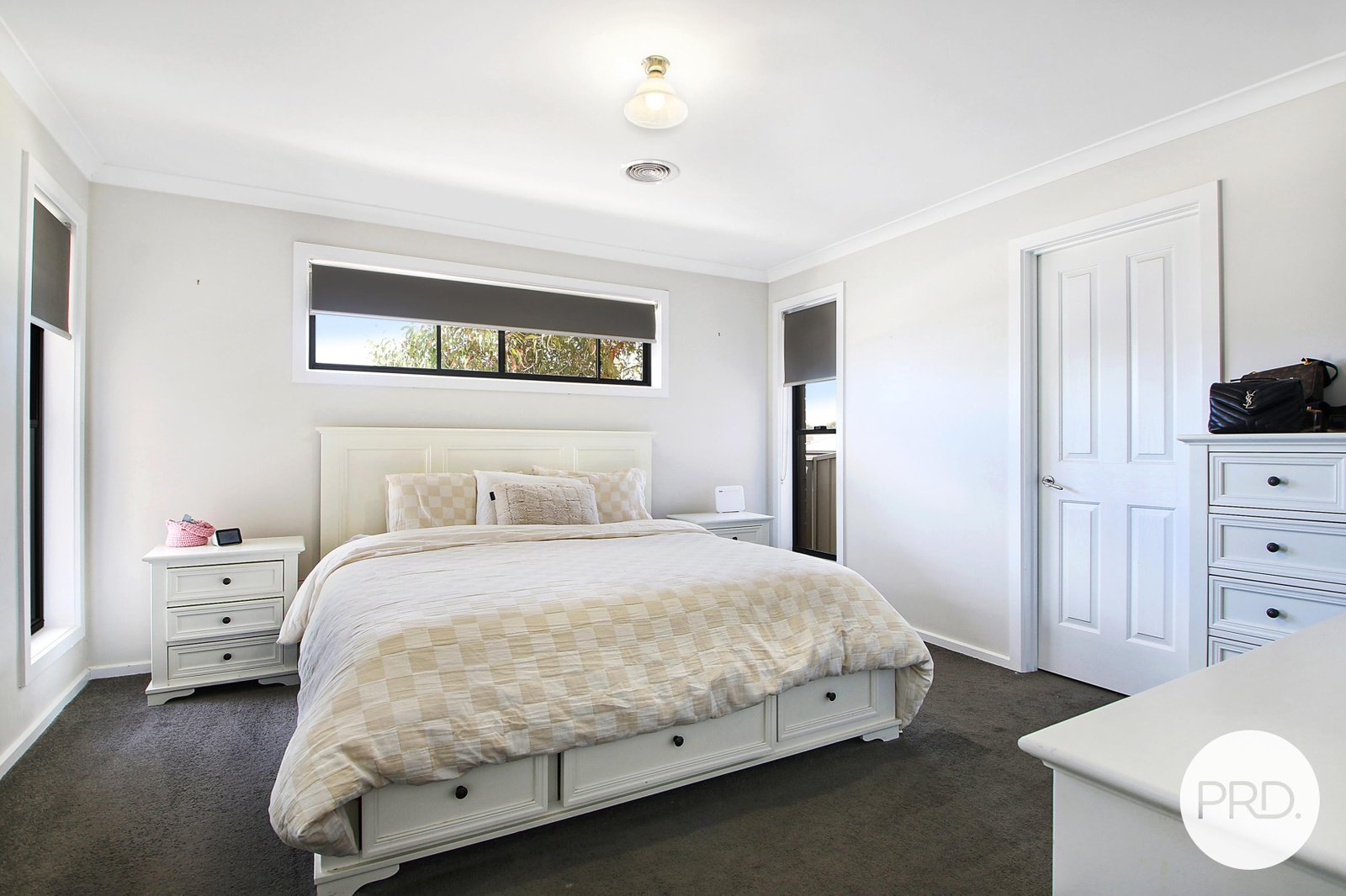 102 Ava Avenue THURGOONA 7