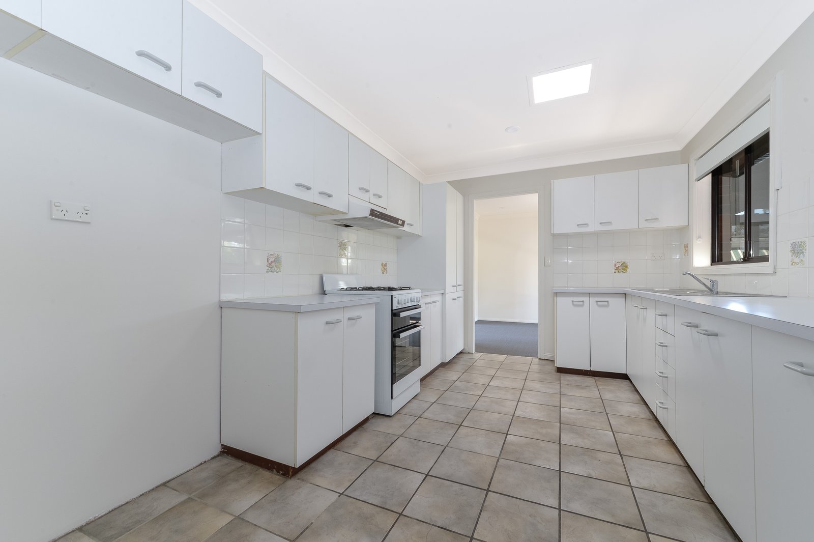 102 Bong Bong Road HORSLEY 5