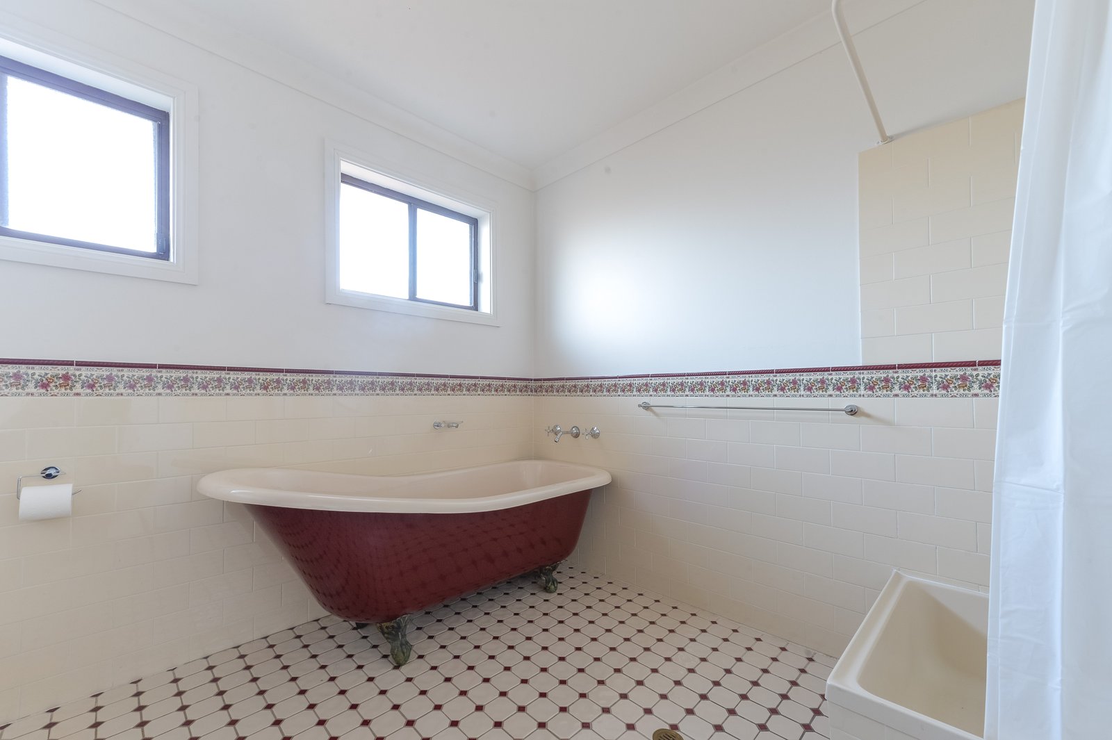 102 Bong Bong Road HORSLEY 6