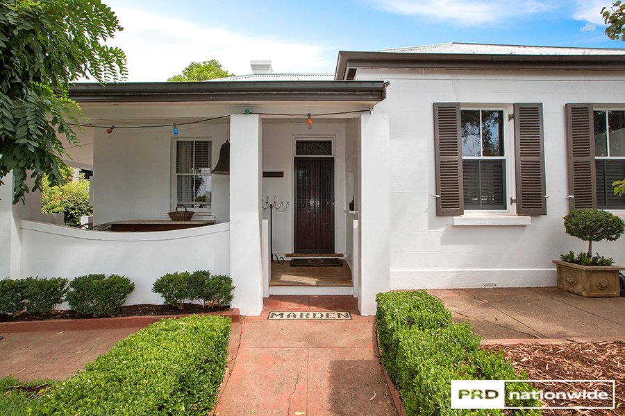 102 Brisbane Street TAMWORTH 4