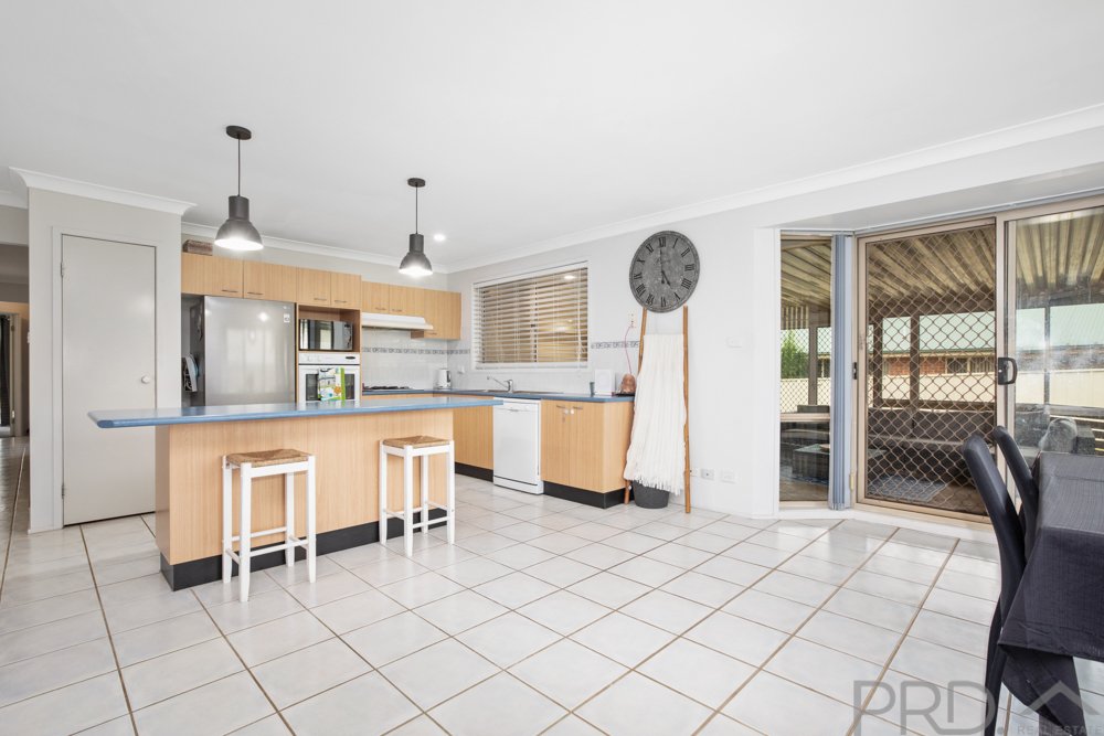 102 Budgeree Drive ABERGLASSLYN 12