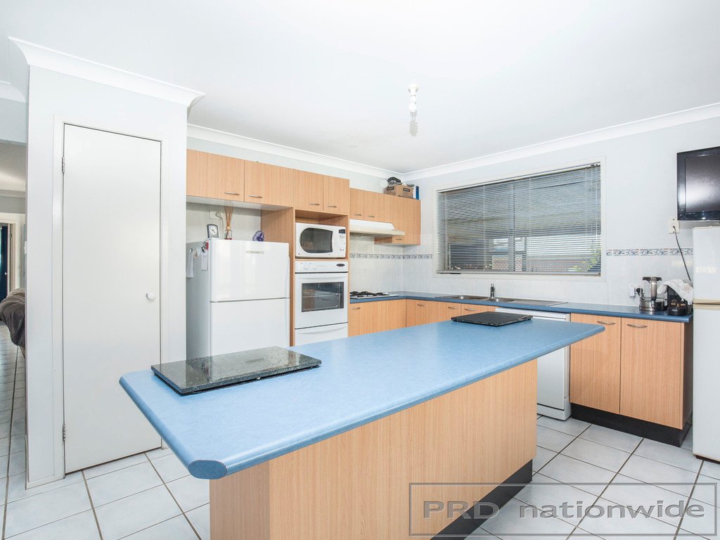 102 Budgeree Drive ABERGLASSLYN 2