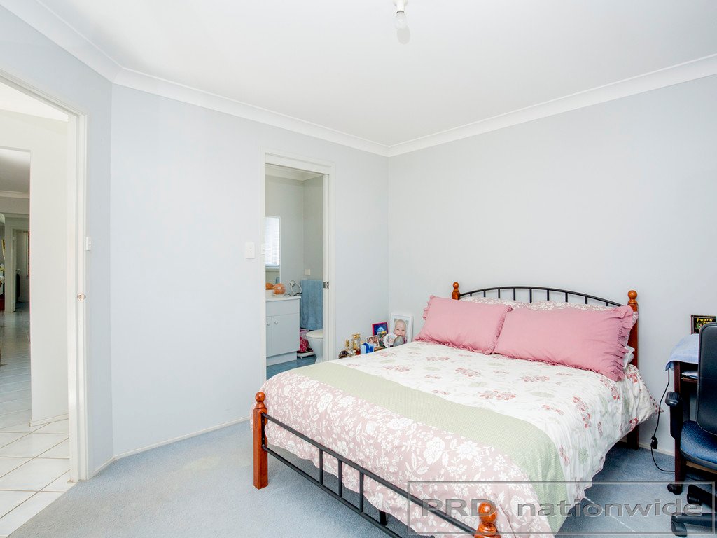 102 Budgeree Drive ABERGLASSLYN 6