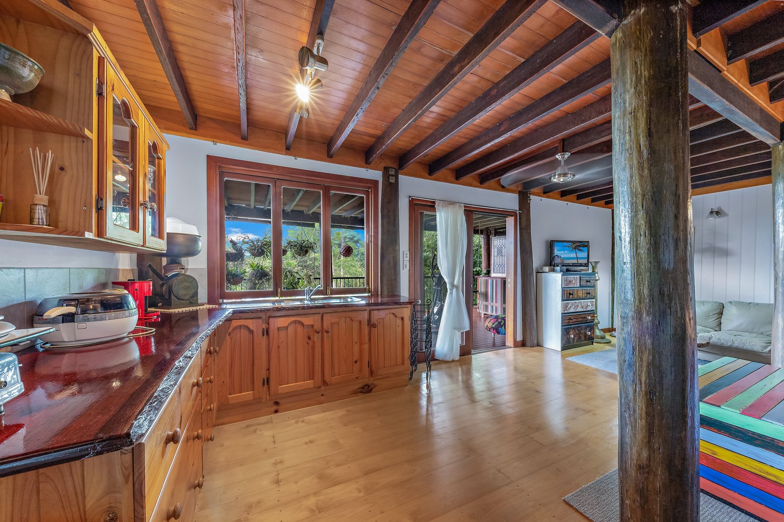 102 Camille Drive STRATHDICKIE 21