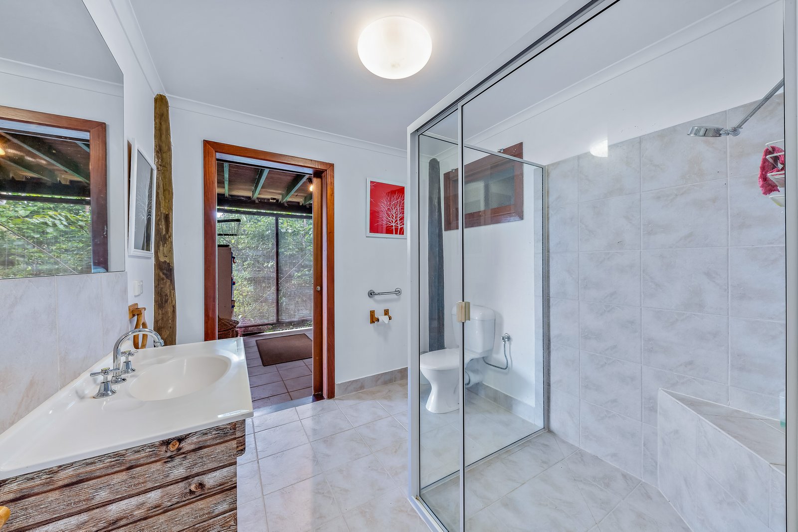 102 Camille Drive STRATHDICKIE 22